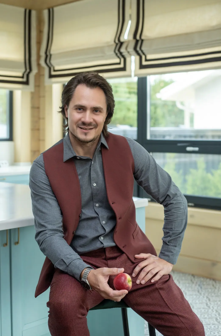 Дмитрий Киселев