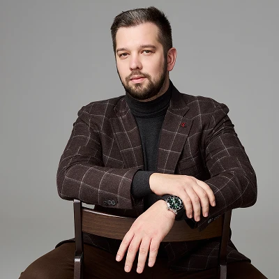 <p>Роман Куренков</p>